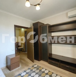 Продажа 3-комн квартиры на вторичном рынке Новороссийская улица,  д. 32