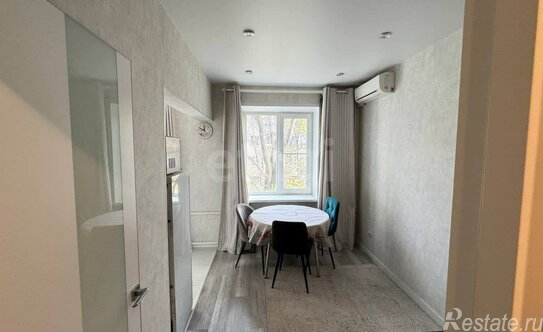 Продажа 2-комн квартиры на вторичном рынке улица Константина Федина,  д. 10