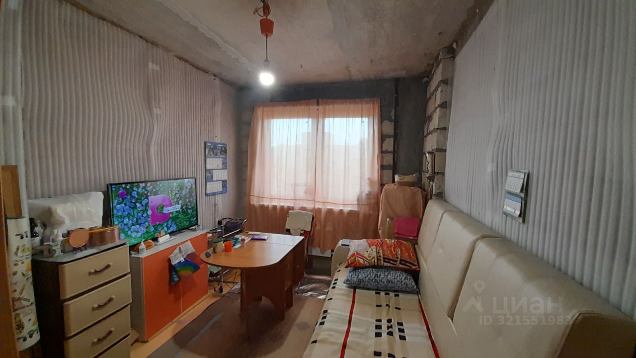 Продажа 2-комн квартиры на вторичном рынке 3-й мкр, Звенигород, 5