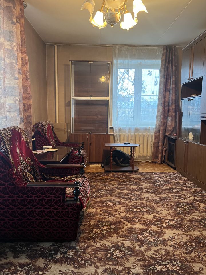 Продажа 1-комн квартиры на вторичном рынке 3-я Парковая улица, 35