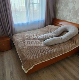 Продажа 2-комн квартиры на вторичном рынке Изюмская улица,  д. 49 к1