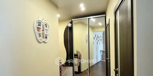 2-комн квартира Жерновская 6-я ул,  д. 7