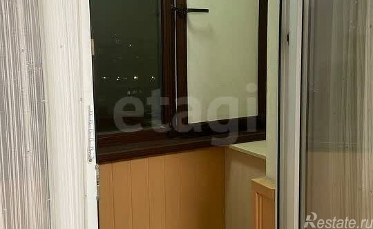 Продажа 1-комн квартиры на вторичном рынке Новогиреевская улица,  д. 28