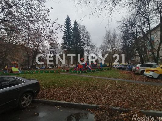 Продажа 2-комн квартиры на вторичном рынке Химки, Первомайская ул,  д. 28