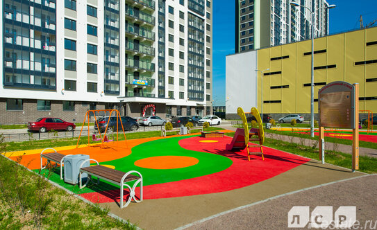 Продажа 3-комн квартиры на вторичном рынке Парашютная ул,  д. 3 к3