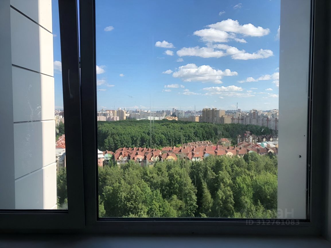Продажа 4-комн квартиры на вторичном рынке Нижне-Каменская улица, 26