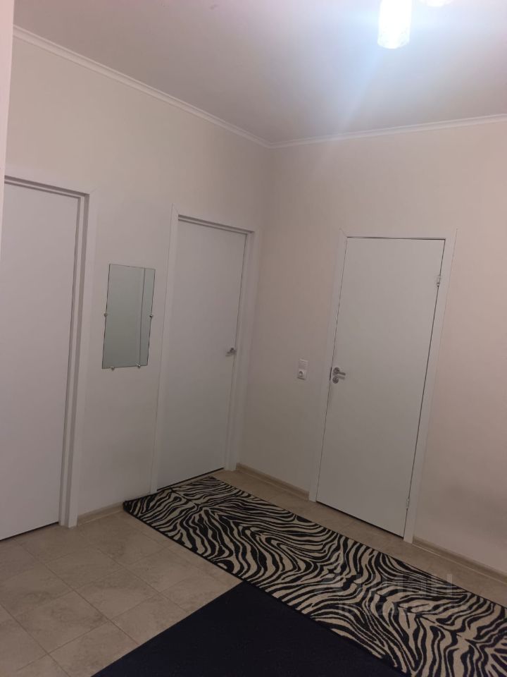 Аренда 3-комн квартиры на вторичном рынке Зенино ЖК Самолет мкр, Люберцы, улица Камова,  д. 5к1