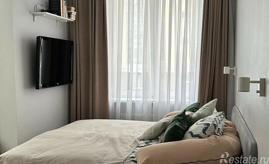 Продажа 2-комн квартиры на вторичном рынке ул Оптиков,  д. 37