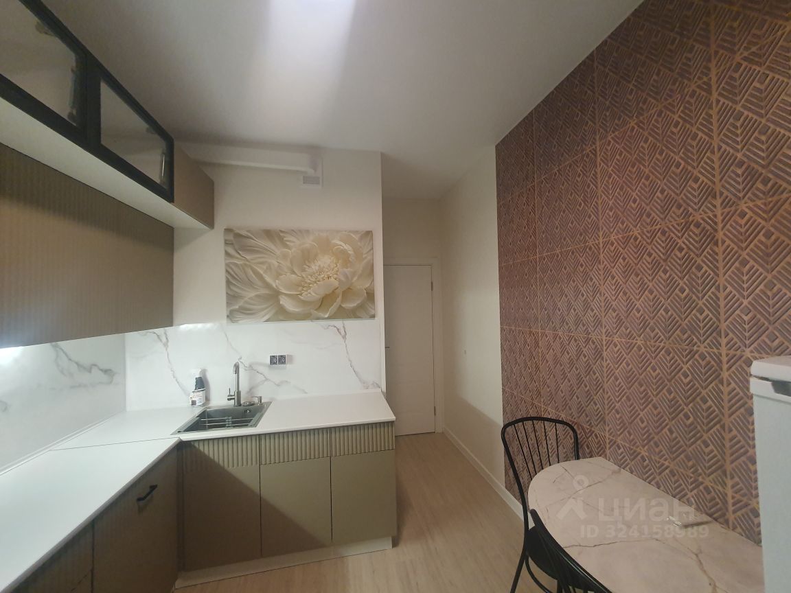 Аренда 1-комн квартиры на вторичном рынке Авиационный мкр, улица Жуковского, 4к2