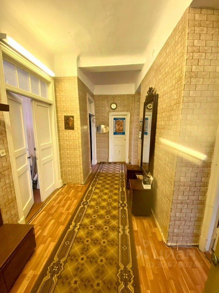 Продажа 3-комн квартиры на вторичном рынке Бокситогорск, Социалистическая улица, 1