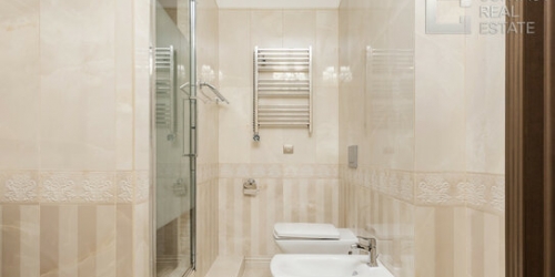 3-комн квартира улица Расплетина,  д. 21