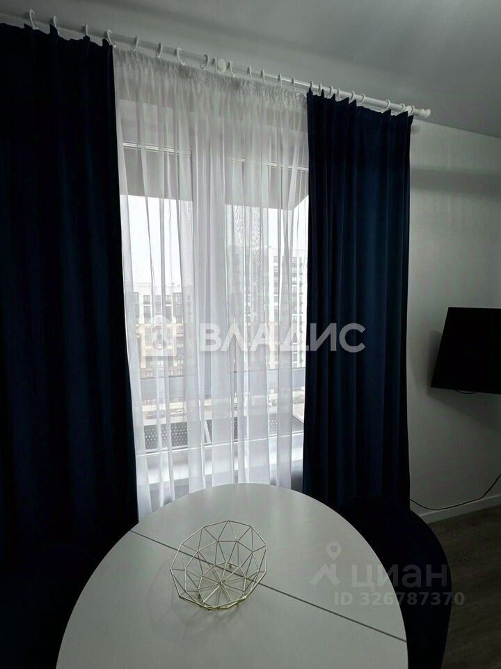 Продажа 2-комн квартиры на вторичном рынке улица Красовского, 2к1