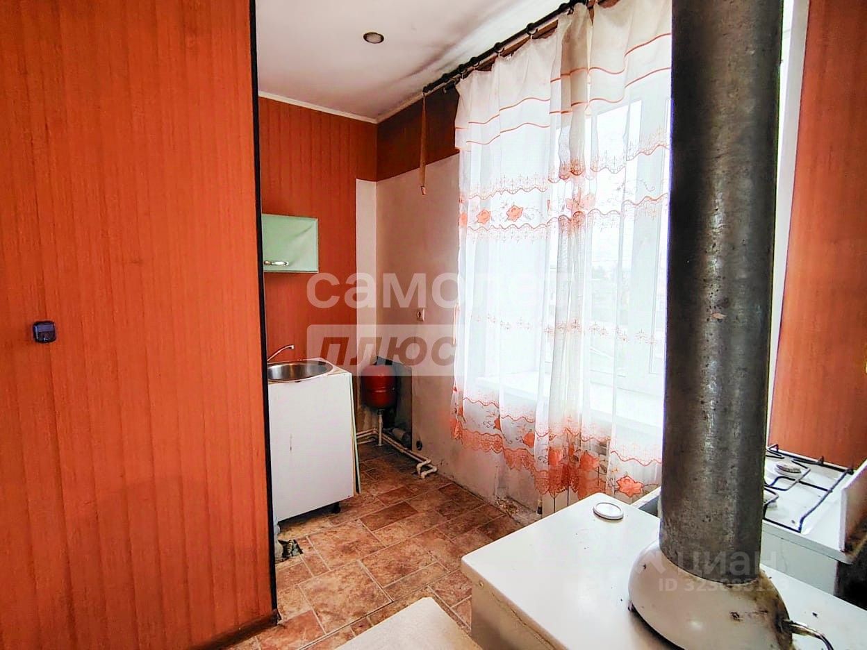 Продажа 2-комн квартиры на вторичном рынке д. Андреевское, улица Центральная, 16