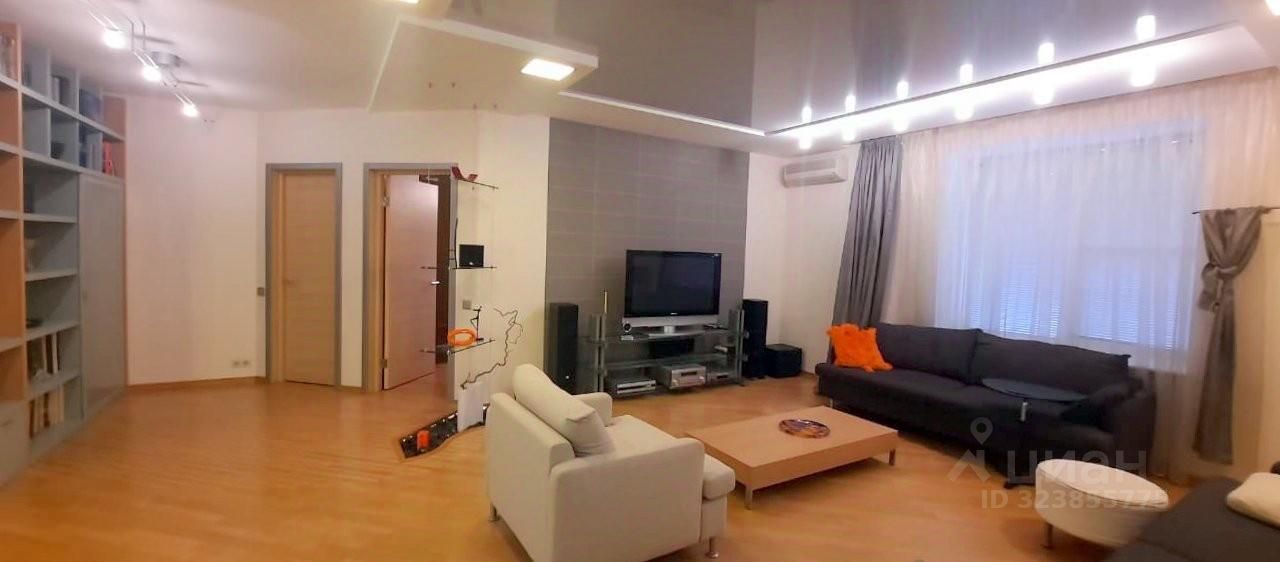 Продажа 4-комн квартиры на вторичном рынке улица Фрунзе, 19к2