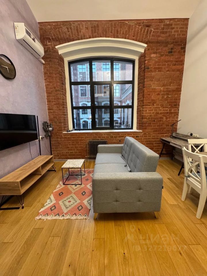 Продажа 2-комн квартиры на вторичном рынке Нижняя Красносельская улица, 35С2