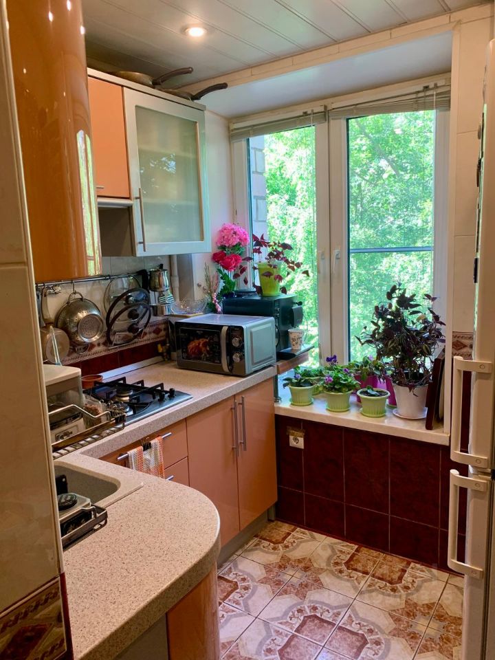 Продажа 3-комн квартиры на вторичном рынке Тимирязевская улица, 12