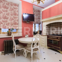 Продажа 3-комн квартиры на вторичном рынке ул Арбат,  д. 51,  к. 1