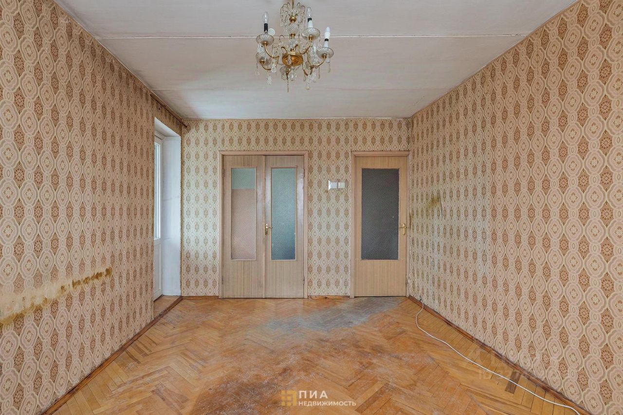 Продажа 1-комн квартиры на вторичном рынке Софийская улица, 46К2