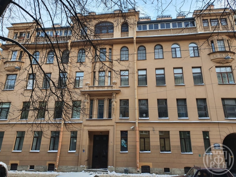 Продажа 6-комн квартиры на вторичном рынке Большая Пушкарская ул. ,  д. 39