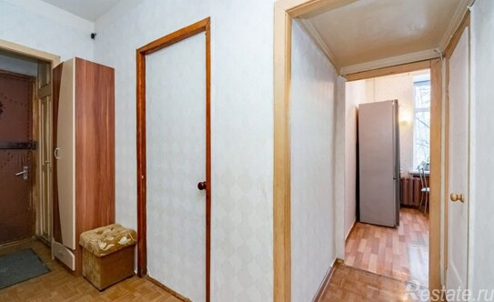 Продажа 2-комн квартиры на вторичном рынке ул Ленсовета,  д. 17