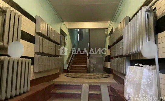 Продажа 1-комн квартиры на вторичном рынке улица Юных Ленинцев,  д. 119