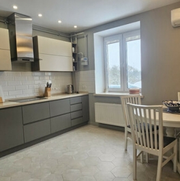 Продажа 2-комн квартиры на вторичном рынке ул Школьная,  д. 1,  к. 3