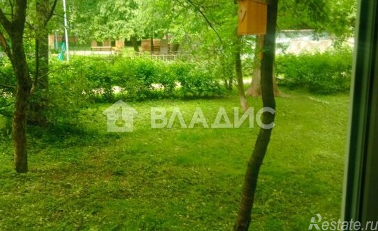 Продажа 2-комн квартиры на вторичном рынке улица Винокурова,  д. 11 к2