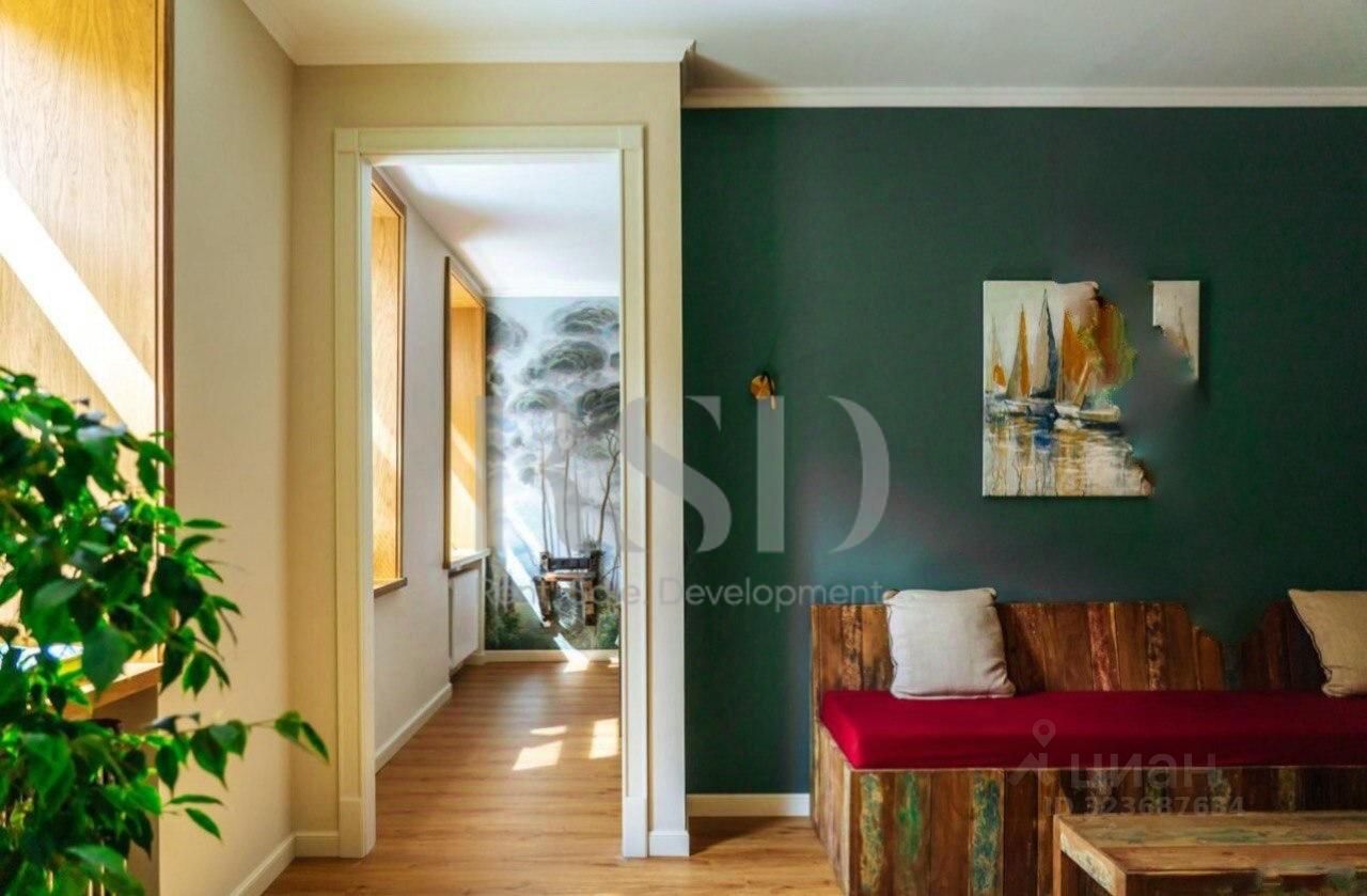 Продажа 2-комн квартиры на вторичном рынке Итальянская улица, 6/4