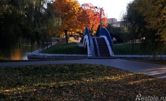 Продажа 3-комн квартиры на вторичном рынке Фестивальная ул,  д. 15 к2