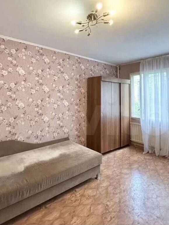 Продажа комнаты проспект Художников, 24К3