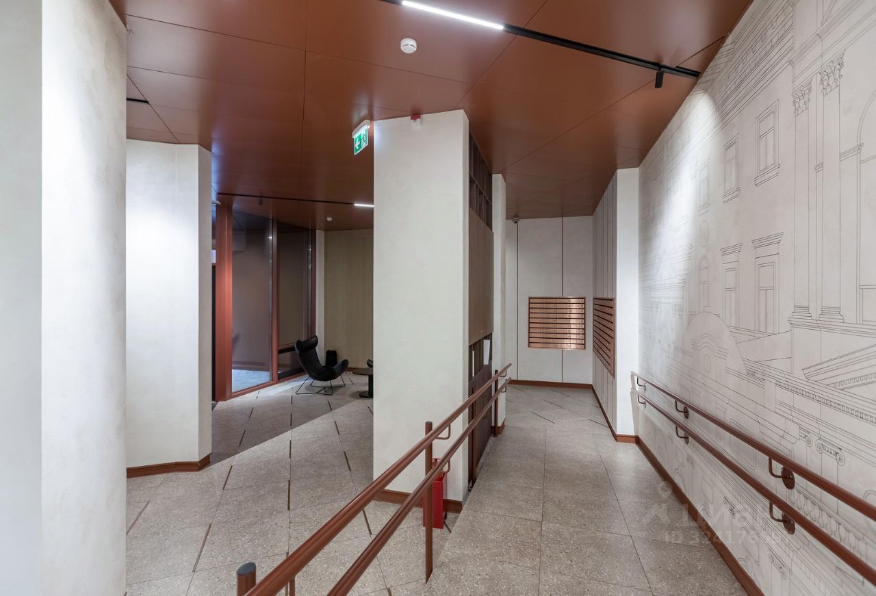 Продажа 2-комн квартиры на вторичном рынке улица Казакова,  д. 7