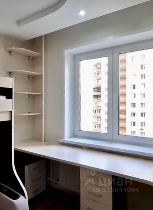 Продажа 2-комн квартиры на вторичном рынке Подрезково мкр, улица 1-я Лесная, 6