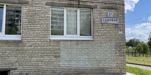 Комната Металлострой пос., Садовая ул. ,  д. 21