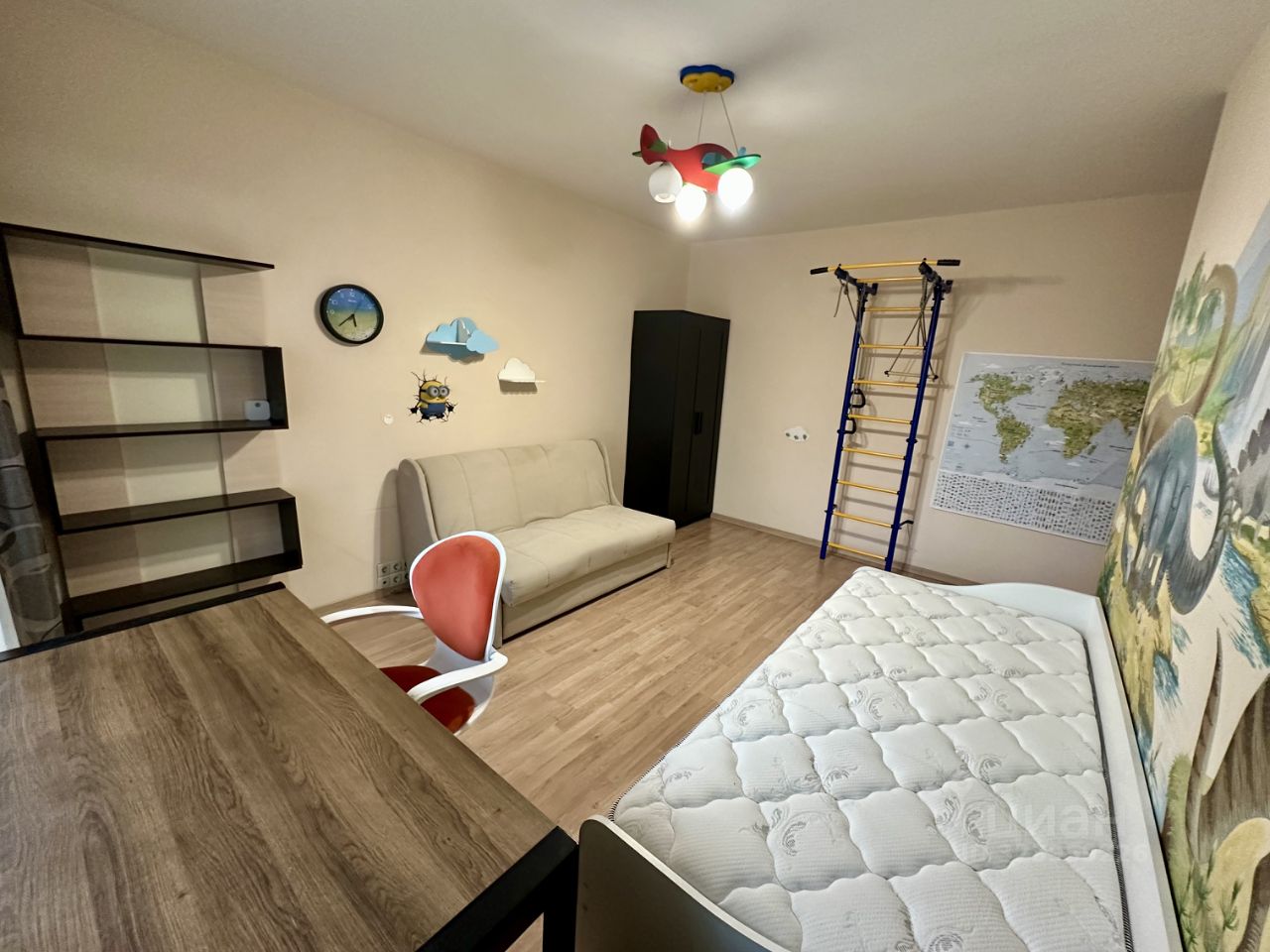 Продажа 2-комн квартиры на вторичном рынке Сумской проезд, 12К2