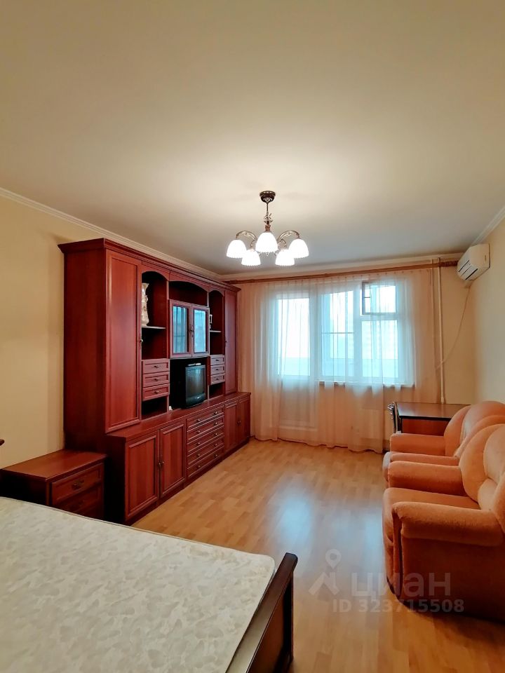 Аренда 1-комн квартиры на вторичном рынке Мичуринский пр-кт,  д. 9К2