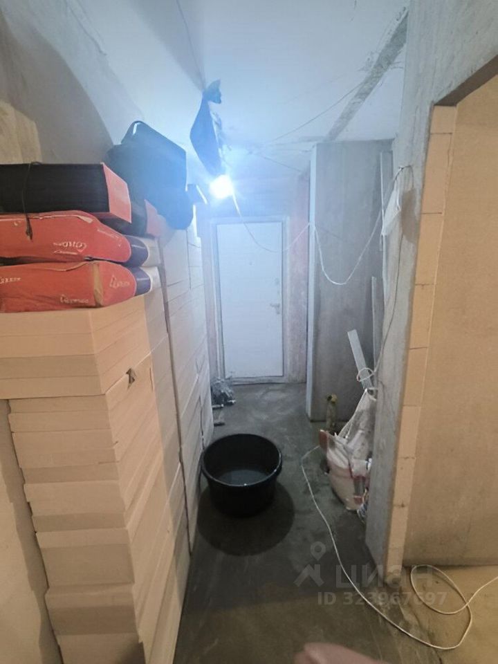 Продажа 3-комн квартиры на вторичном рынке Днепропетровская улица, 27к1