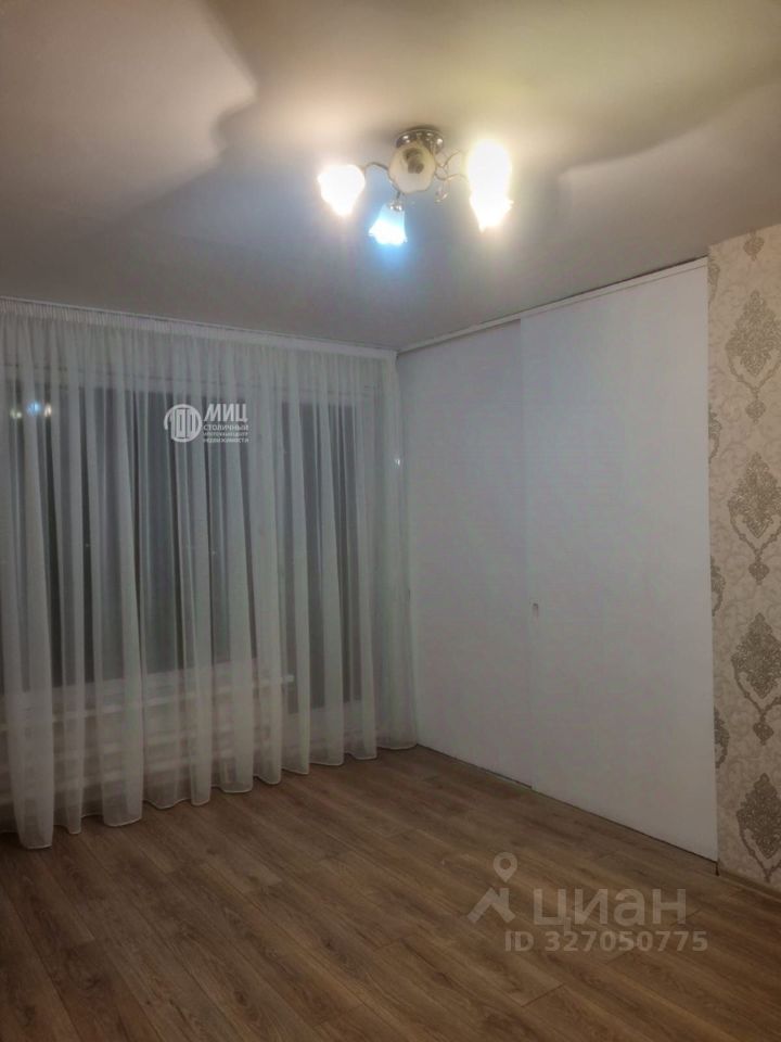Продажа 3-комн квартиры на вторичном рынке улица Обручева, 4К1