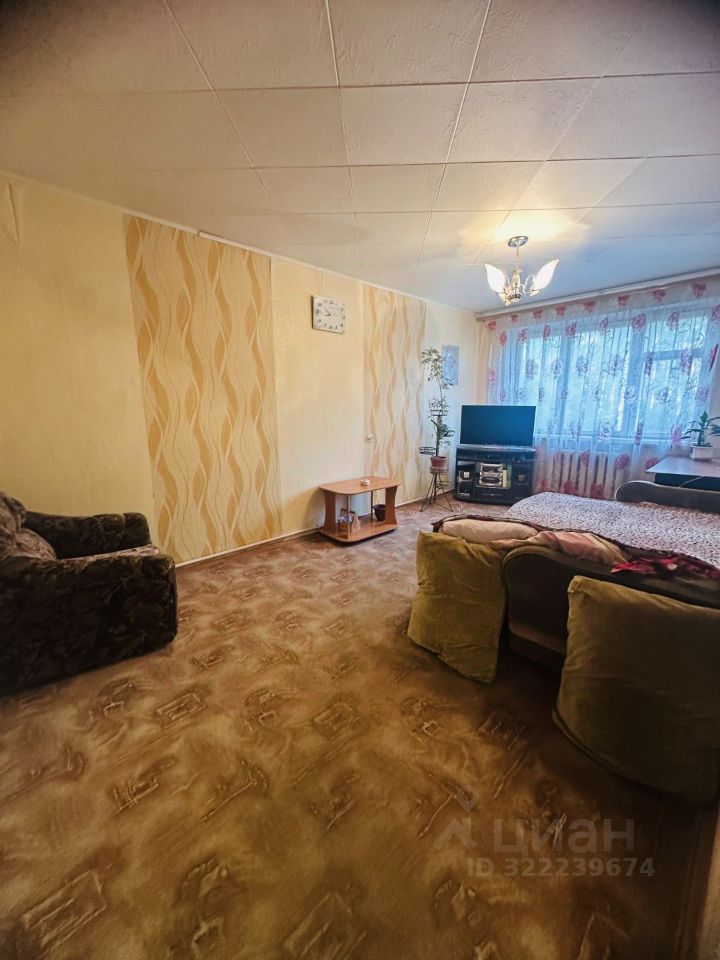 Продажа 3-комн квартиры на вторичном рынке д. Иваново, 17М