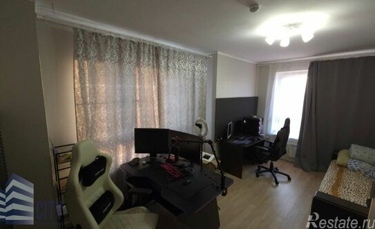 Продажа 3-комн квартиры на вторичном рынке улица Михайлова,  д. 30А к1