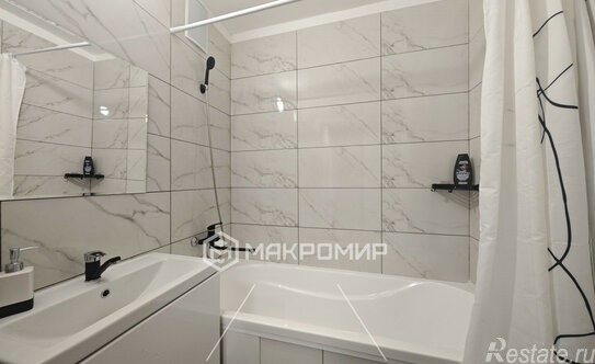 Продажа 1-комн квартиры на вторичном рынке Комендантский пр-кт,  д. 28,  к. 1