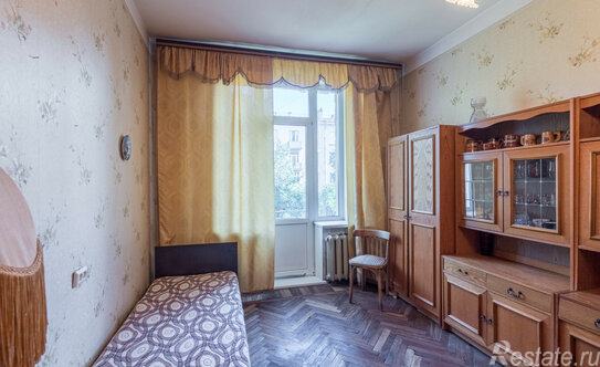 Продажа 2-комн квартиры на вторичном рынке ул Типанова,  д. 16