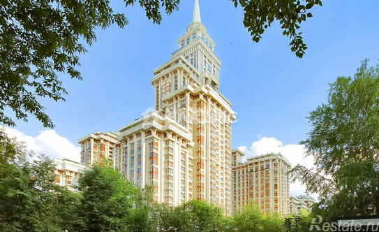 Продажа 4-комн квартиры на вторичном рынке Чапаевский переулок,  д. 3