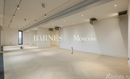 Продажа 5-комн квартиры на вторичном рынке улица Братьев Фонченко,  д. 1 к1