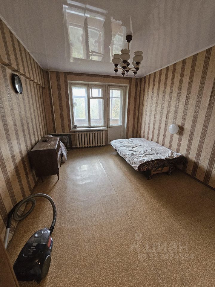 Продажа 3-комн квартиры на вторичном рынке 2-я Владимирская улица, 15К4