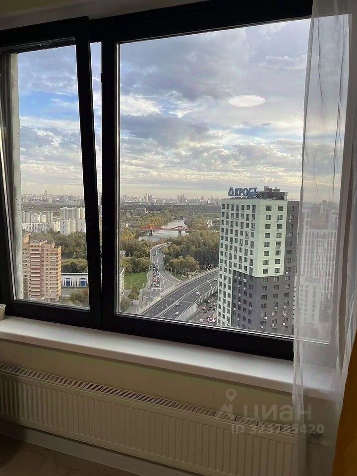 Аренда 3-комн квартиры на вторичном рынке улица Народного Ополчения, 11