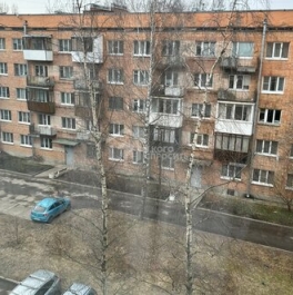 Продажа 1-комн квартиры на вторичном рынке Коломяжский пр-кт,  д. 28,  к. 3