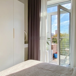 Продажа 2-комн квартиры на вторичном рынке ул Хромова,  д. 3