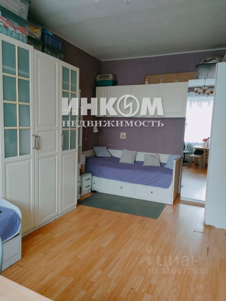 Продажа 1-комн квартиры на вторичном рынке улица Александра Солженицына, 11