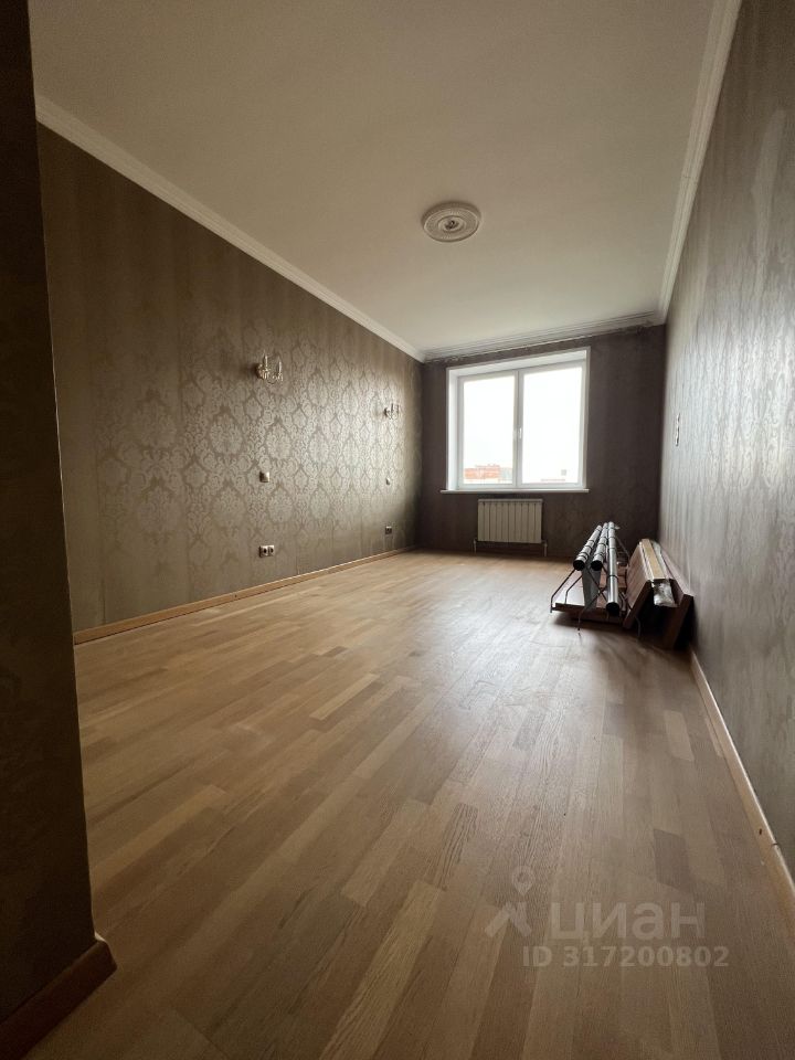 Продажа 3-комн квартиры на вторичном рынке Юбилейный мкр, улица Комитетская, 7