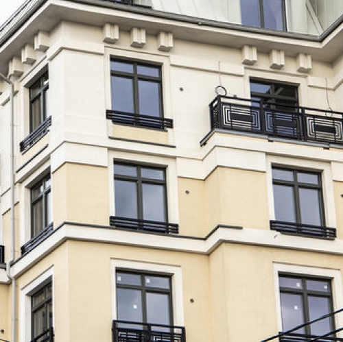 3-комн квартира проспект Бакунина,  д. 33 с1